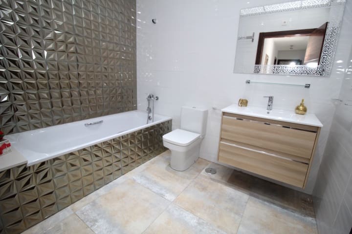 4 bedroom Villa for sale in Torre de la Horadada with pool - € 597,000 (Ref: 8817296)