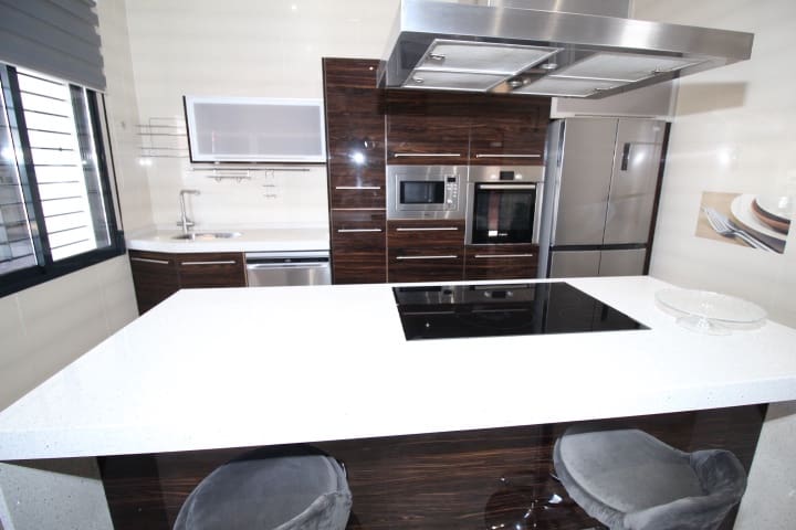 4 bedroom Villa for sale in Torre de la Horadada with pool - € 597,000 (Ref: 8817296)