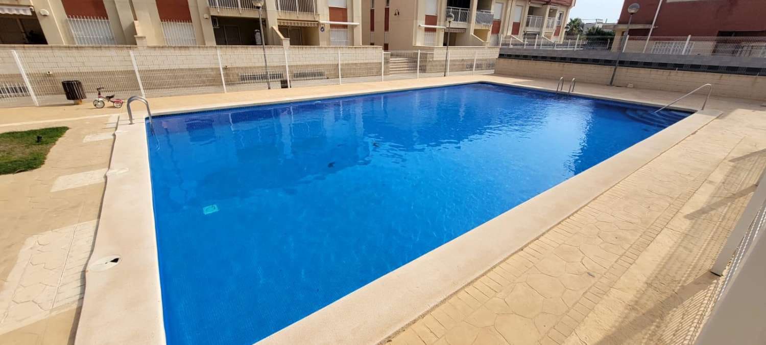 Apartamento Playa de 2 habitaciones en Cabo Roig en venta con piscina - 165.500 € (Ref: 8821946)