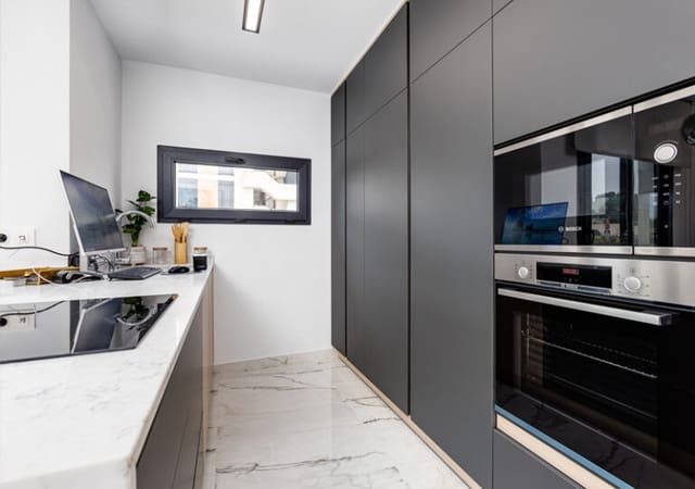 2 camera da letto Appartamento sulla Spiaggia in vendita in Ciudad Quesada, Rojales con piscina garage - 294.000 € (Rif: 8848905)