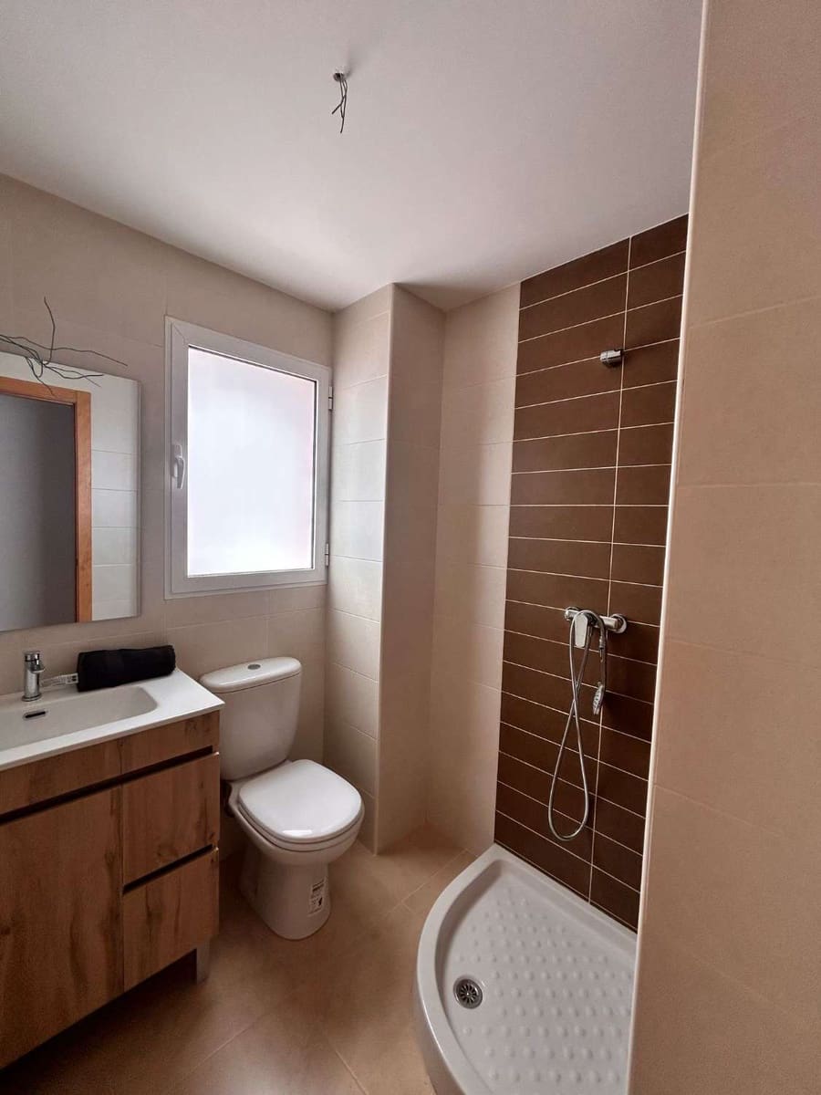 2 bedroom Beach Apartment for sale in Orihuela Costa with pool - € 187,500 (Ref: 8848906)