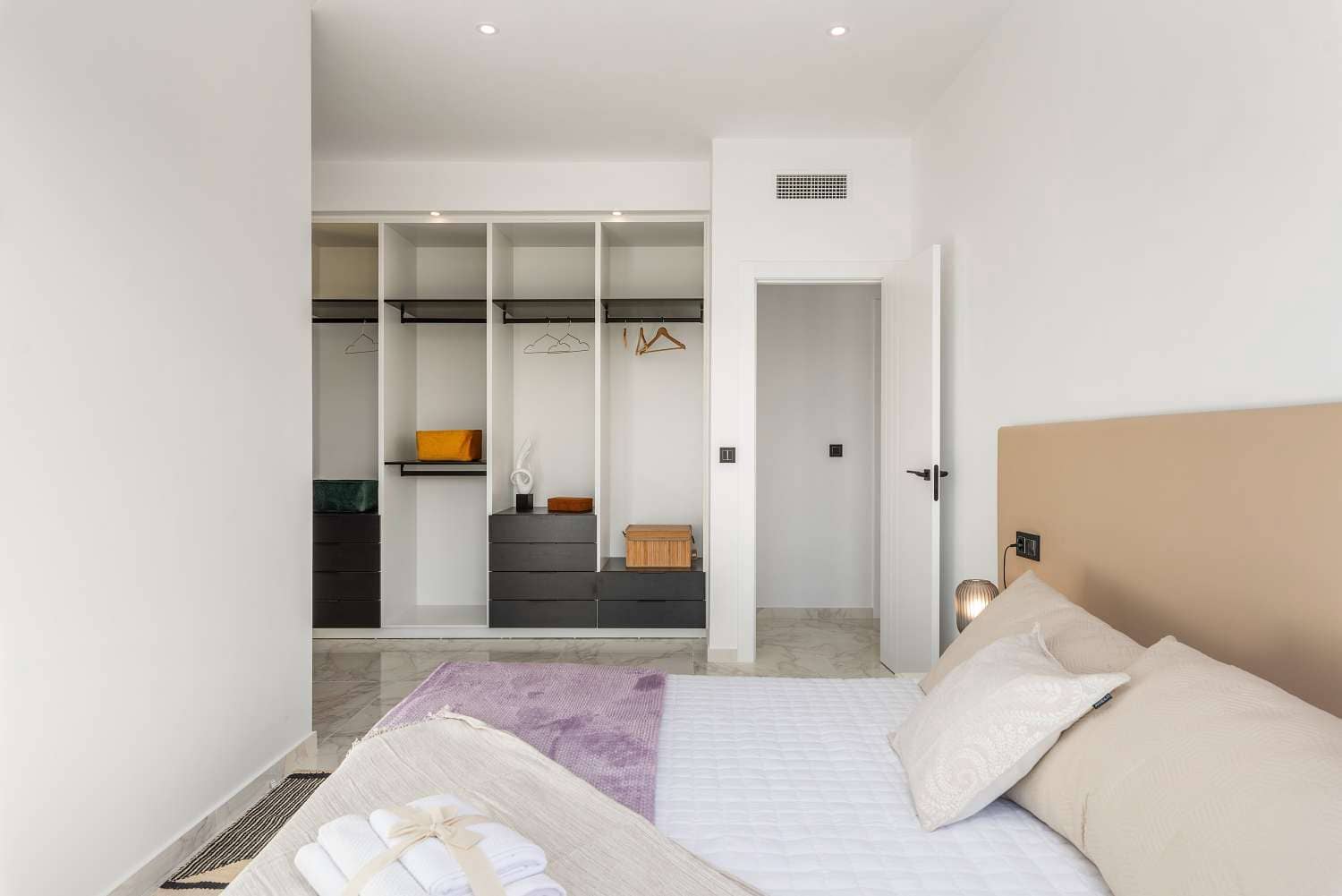 3 Zimmer Villa zu verkaufen in Benijofar mit Pool Garage - 435.000 € (Ref: 8978375)