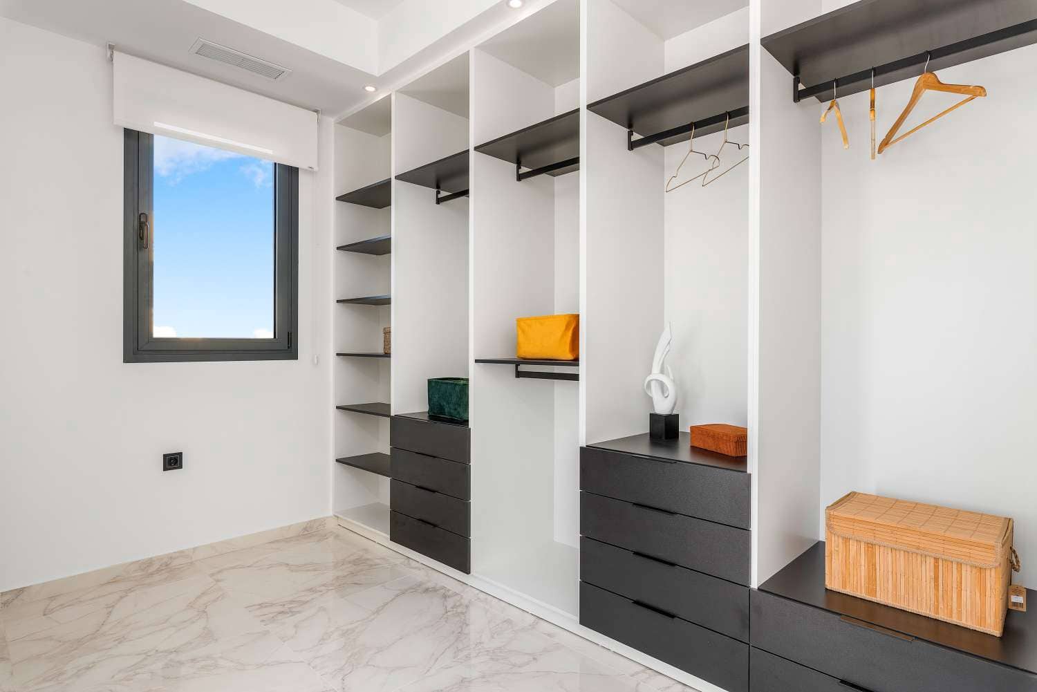 3 Zimmer Villa zu verkaufen in Benijofar mit Pool Garage - 435.000 € (Ref: 8978375)