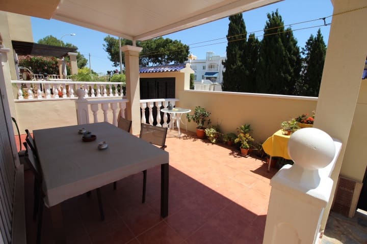 3 quarto Moradia para venda em Orihuela Costa com piscina - 345 000 € (Ref: 9022953)