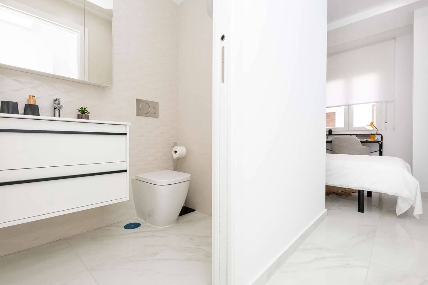 2 bedroom Flat for sale in Jacarilla - € 149,000 (Ref: 9024467)