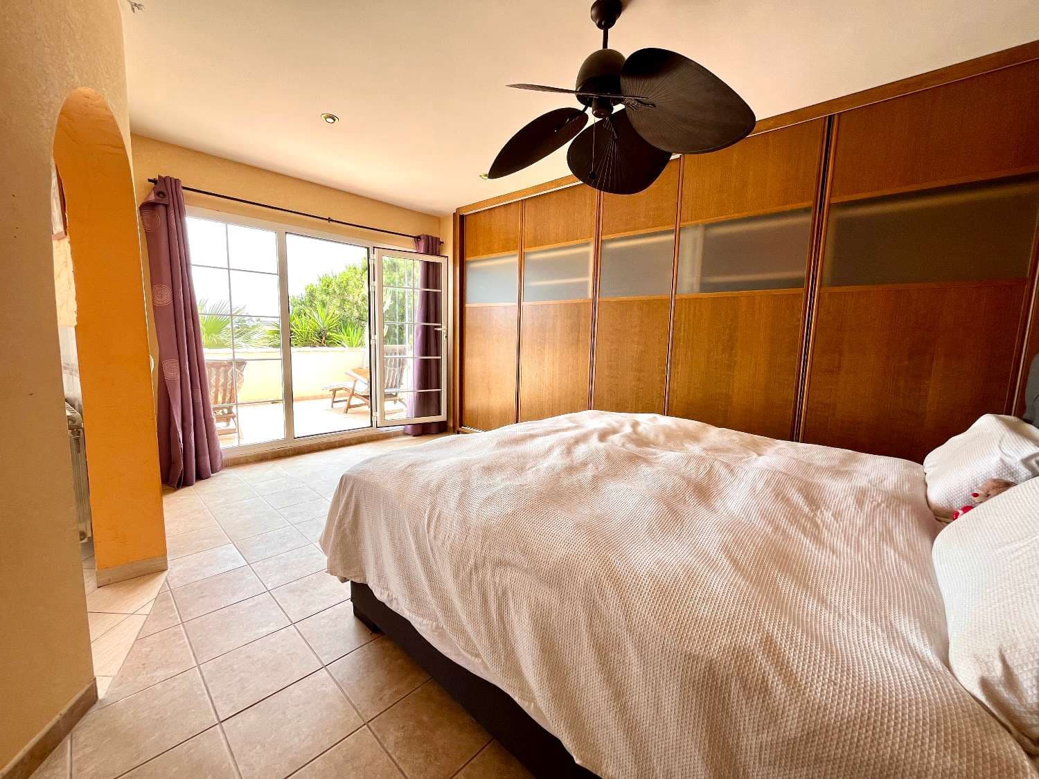 5 bedroom Villa for sale in Orihuela Costa with pool - € 795,000 (Ref: 9036406)