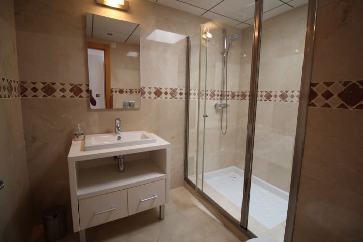 3 soveværelse Rækkehus til salg i Algorfa med swimmingpool - € 446.000 (Ref: 9129498)