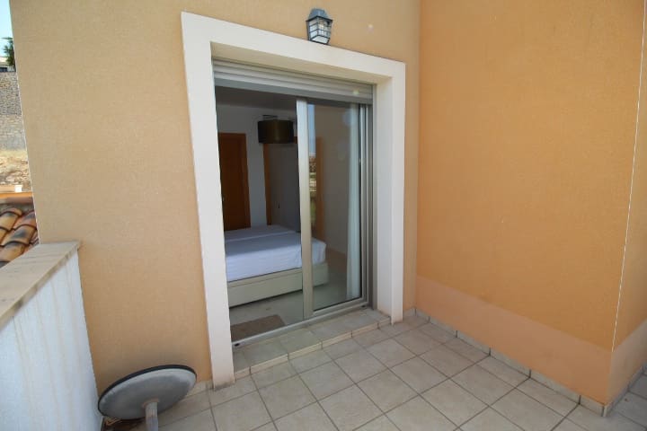 3 soveværelse Rækkehus til salg i Algorfa med swimmingpool - € 446.000 (Ref: 9129498)