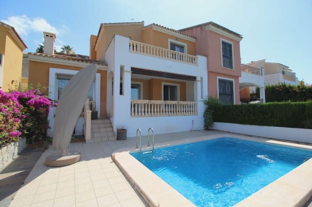 3 quarto Moradia em Banda para venda em Algorfa com piscina - 446 000 € (Ref: 9129498)