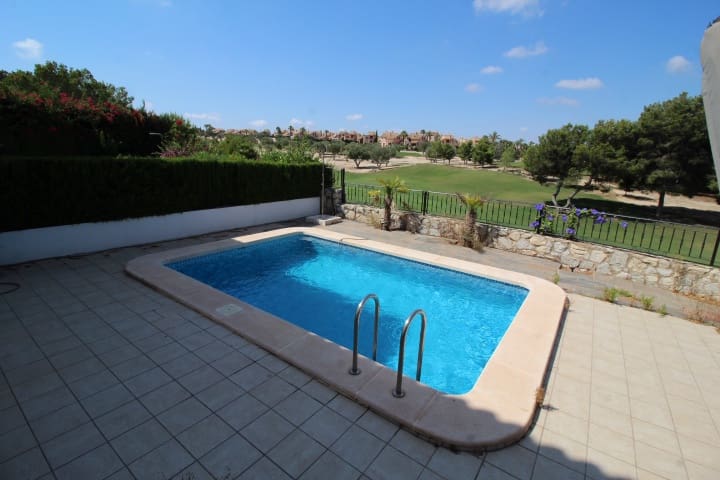 3 soveværelse Rækkehus til salg i Algorfa med swimmingpool - € 446.000 (Ref: 9129498)