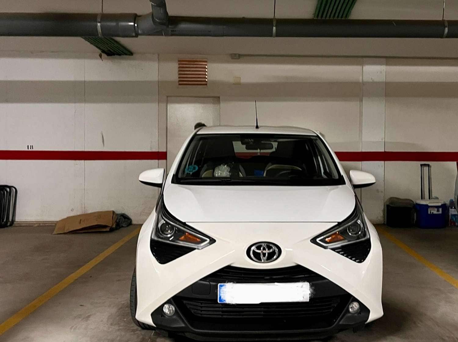 2 bedroom Beach Apartment for sale in Orihuela Costa with pool garage - € 179,999 (Ref: 9141395)