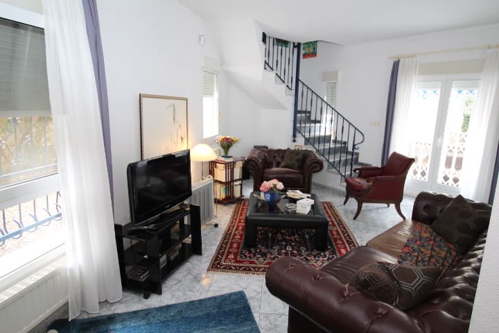 5 bedroom Villa for sale in San Miguel de Salinas with pool - € 459,000 (Ref: 9281095)