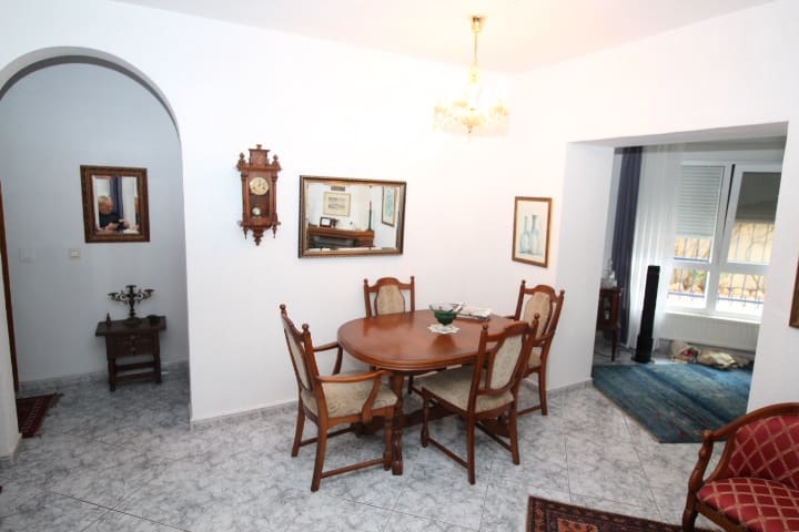 5 bedroom Villa for sale in San Miguel de Salinas with pool - € 459,000 (Ref: 9281095)