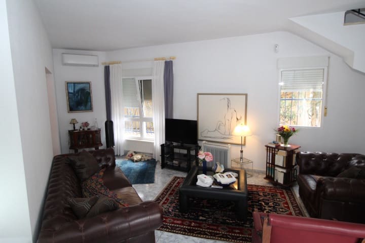 5 bedroom Villa for sale in San Miguel de Salinas with pool - € 459,000 (Ref: 9281095)