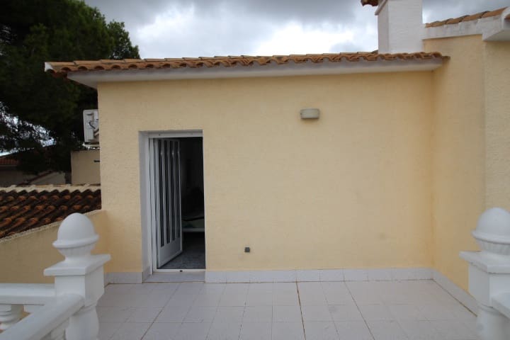 5 bedroom Villa for sale in San Miguel de Salinas with pool - € 459,000 (Ref: 9281095)