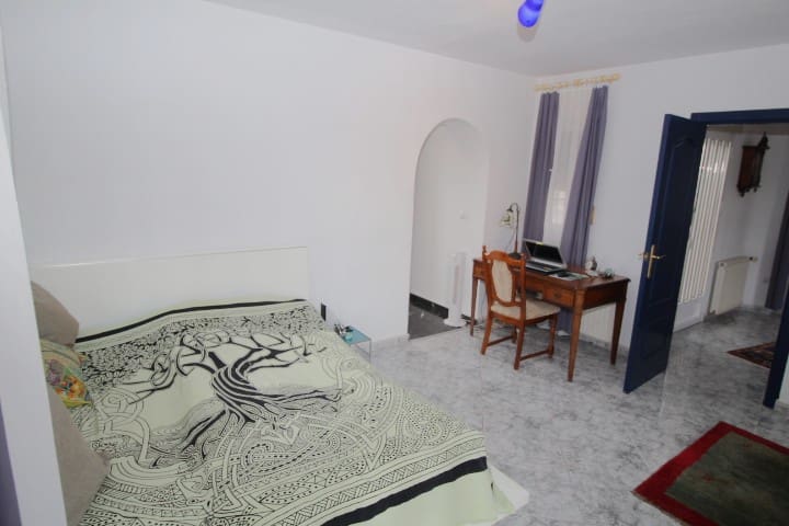 5 bedroom Villa for sale in San Miguel de Salinas with pool - € 459,000 (Ref: 9281095)