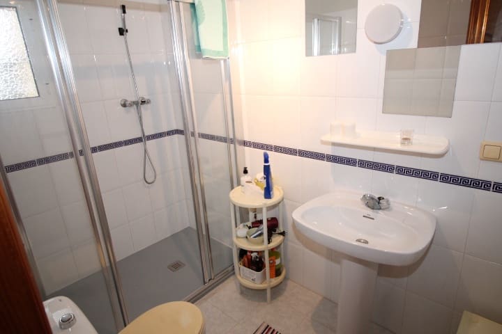 5 bedroom Villa for sale in San Miguel de Salinas with pool - € 459,000 (Ref: 9281095)