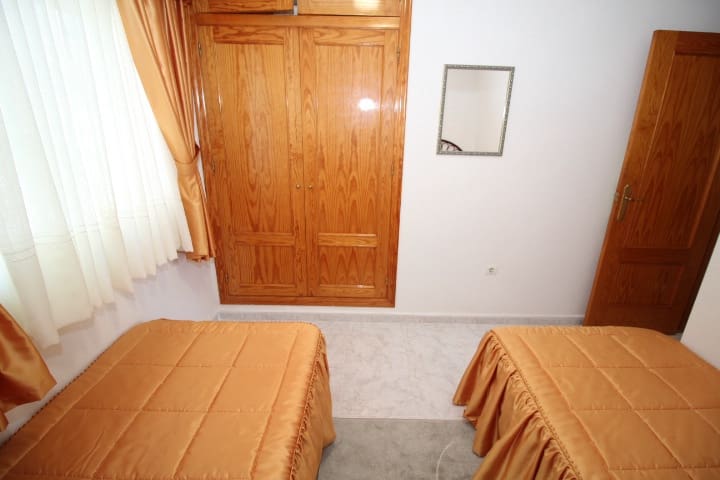 2 bedroom Villa for sale in San Miguel de Salinas - € 159,000 (Ref: 9312346)