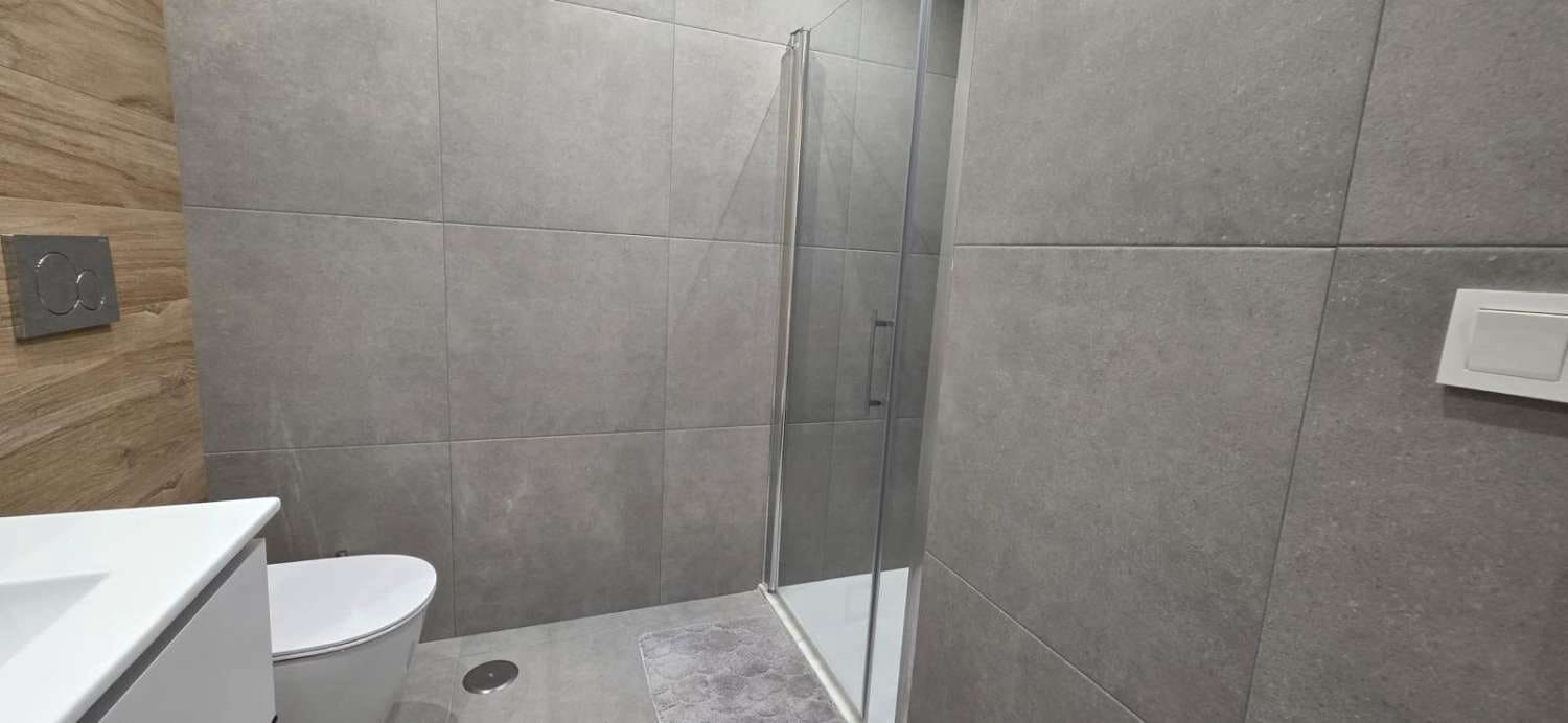 2 bedroom Beach Apartment for sale in Orihuela with pool - € 249,000 (Ref: 9312347)