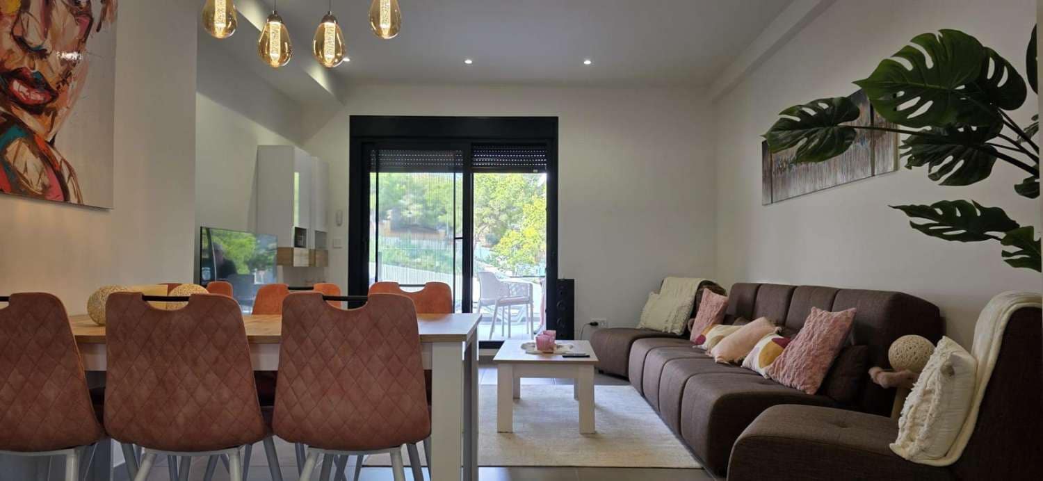 2 bedroom Beach Apartment for sale in Orihuela with pool - € 249,000 (Ref: 9312347)