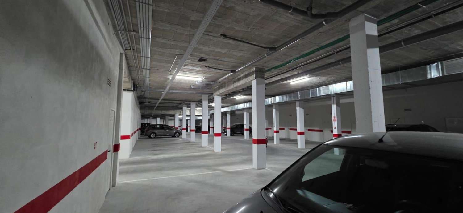 2 bedroom Beach Apartment for sale in Orihuela with pool - € 249,000 (Ref: 9312347)