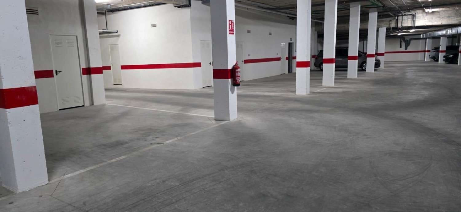 2 bedroom Beach Apartment for sale in Orihuela with pool - € 249,000 (Ref: 9312347)