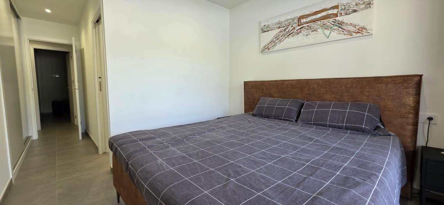 2 bedroom Beach Apartment for sale in Orihuela with pool - € 249,000 (Ref: 9312347)