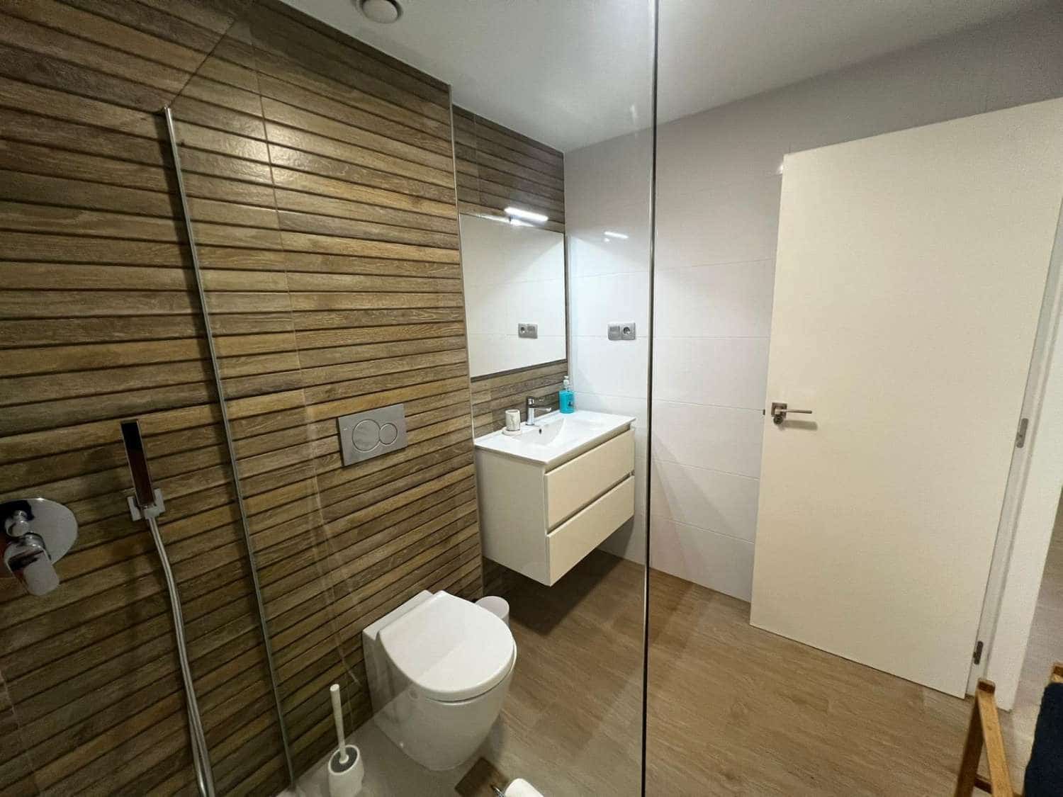 2 soverom Strandleiligheter til salgs i La Veleta med svømmebasseng - € 265 000 (Ref: 9312348)