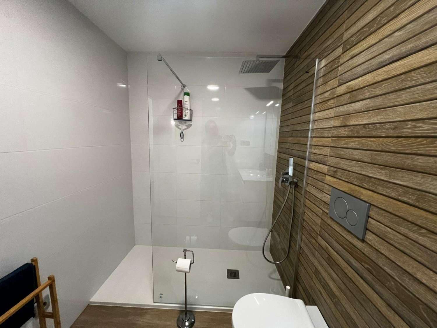 2 soverom Strandleiligheter til salgs i La Veleta med svømmebasseng - € 265 000 (Ref: 9312348)