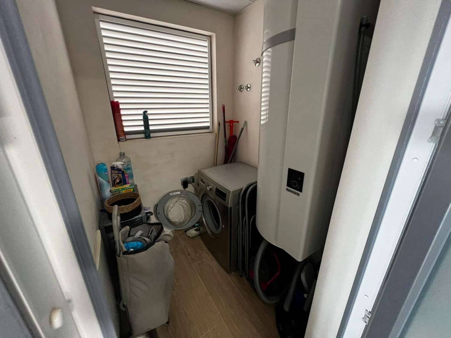 2 soverom Strandleiligheter til salgs i La Veleta med svømmebasseng - € 265 000 (Ref: 9312348)