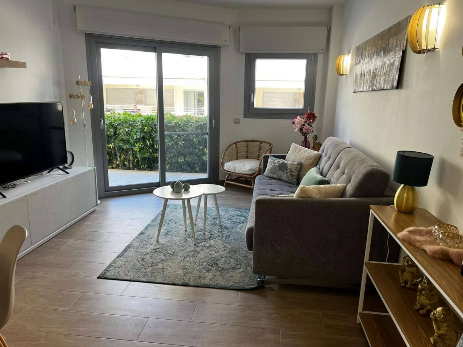 2 soverom Strandleiligheter til salgs i La Veleta med svømmebasseng - € 265 000 (Ref: 9312348)