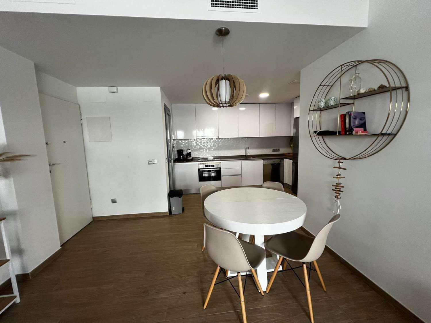 2 soverom Strandleiligheter til salgs i La Veleta med svømmebasseng - € 265 000 (Ref: 9312348)