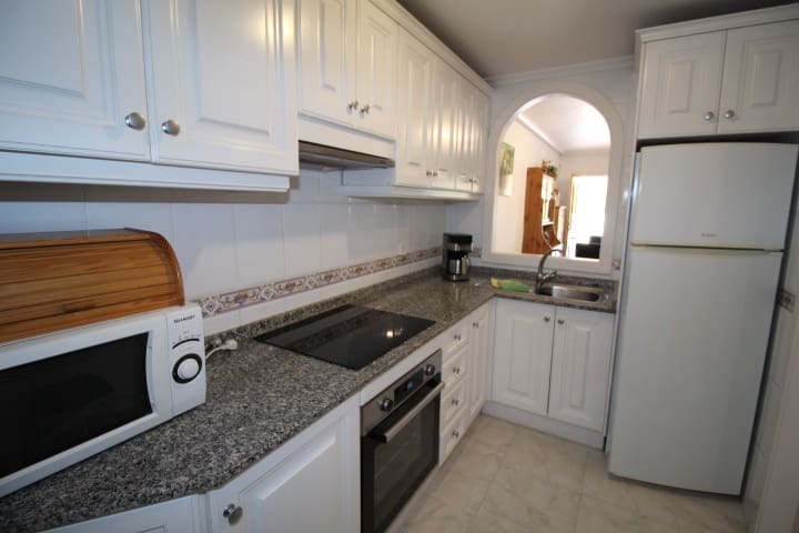 2 bedroom Flat for sale in Campoamor with pool - € 199,000 (Ref: 9321524)