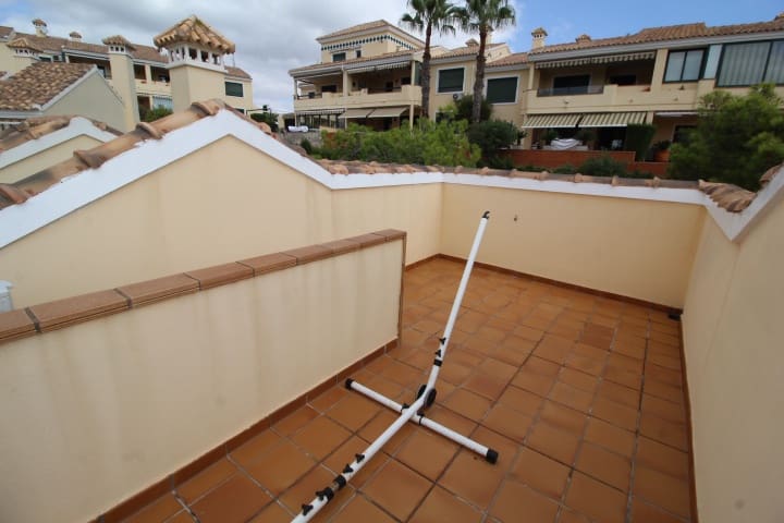 2 bedroom Flat for sale in Campoamor with pool - € 199,000 (Ref: 9321524)