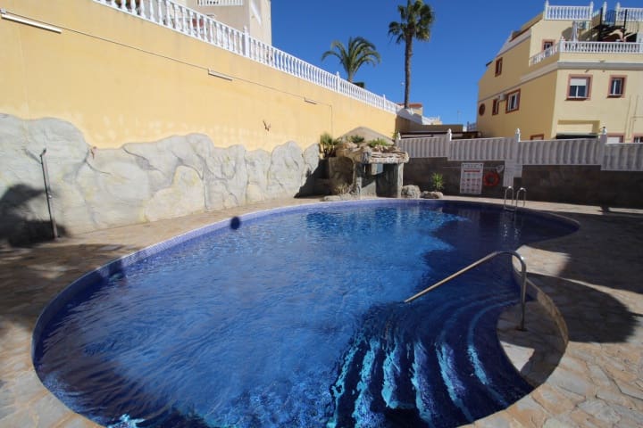 2 chambre Appartement de Plage à vendre à Orihuela Costa avec piscine - 124 900 € (Ref: 9419178)