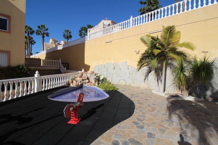 2 chambre Appartement de Plage à vendre à Orihuela Costa avec piscine - 124 900 € (Ref: 9419178)