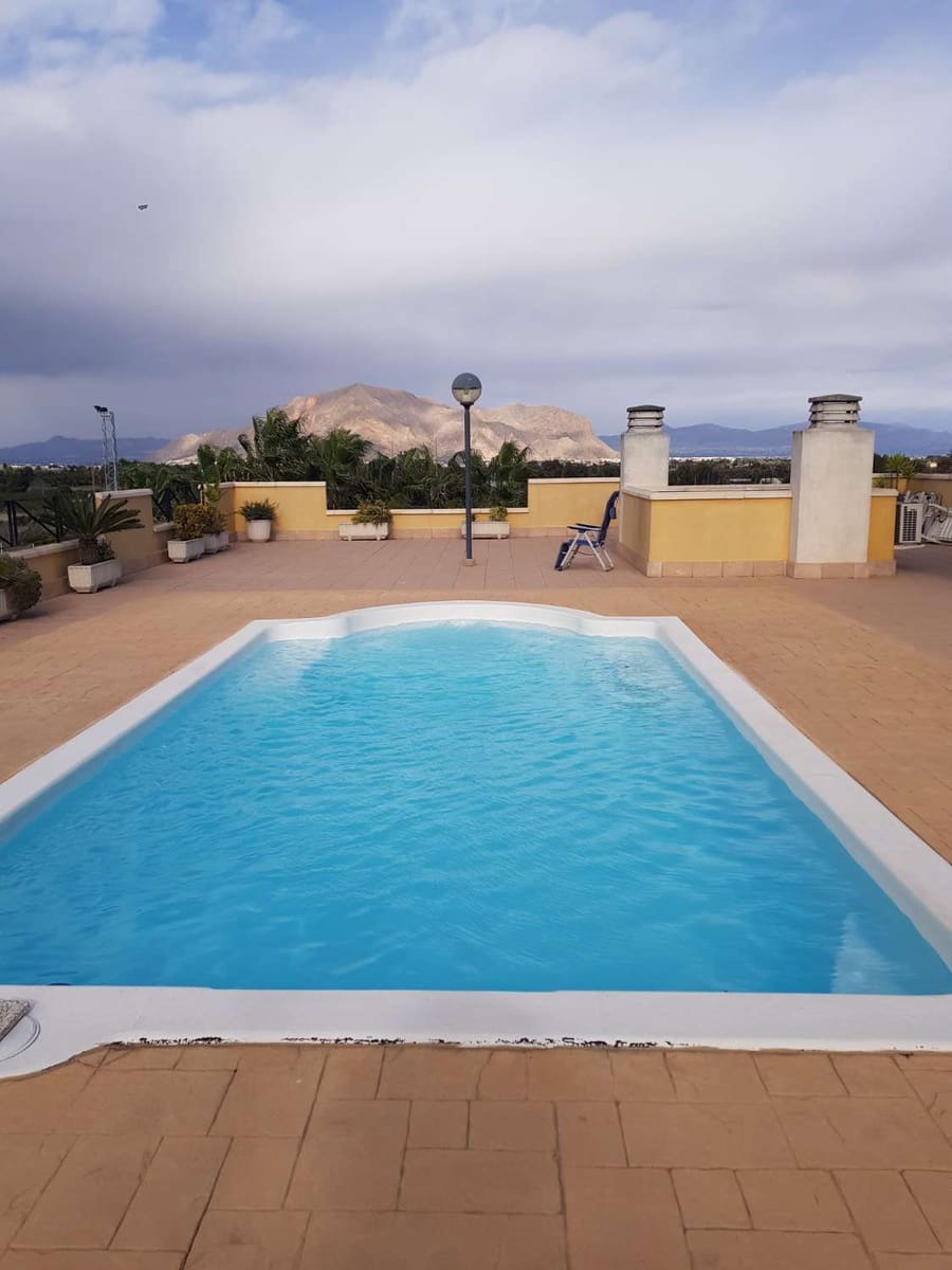 2 sovrum Lägenhet att hyra i Jacarilla med pool - 590 € (Ref: 9443066)