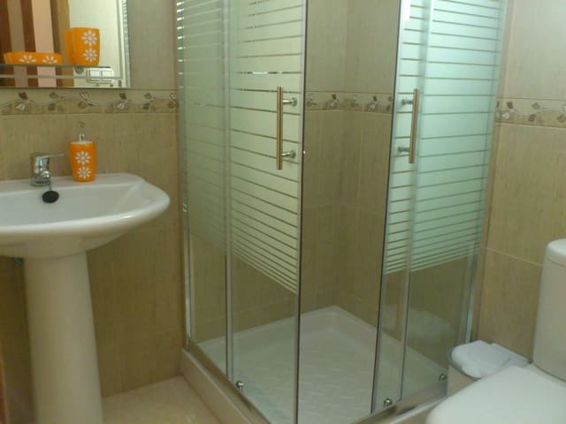 2 makuuhuone Huoneisto vuokrattavana paikassa Jacarilla mukana uima-altaan - 590 € (Ref: 9443066)