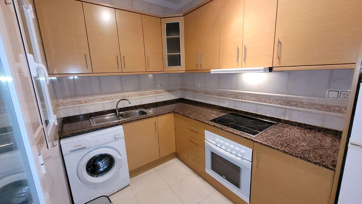 2 sovrum Lägenhet att hyra i Jacarilla med pool - 590 € (Ref: 9443066)