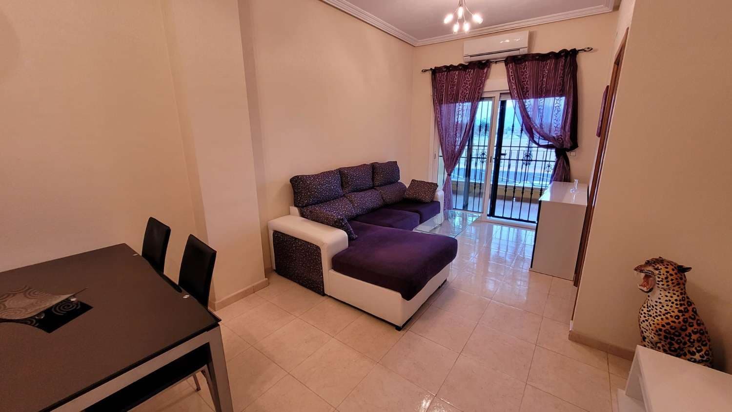 2 sovrum Lägenhet att hyra i Jacarilla med pool - 590 € (Ref: 9443066)