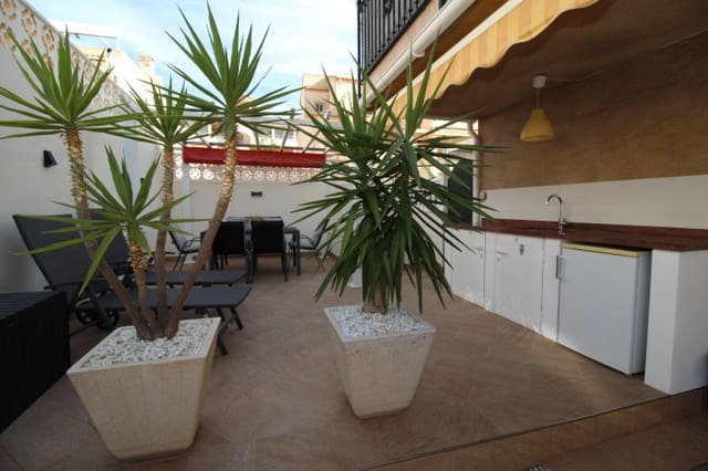 4 chambre Villa/Maison à vendre à Blue Lagoon avec piscine - 379 000 € (Ref: 9448852)