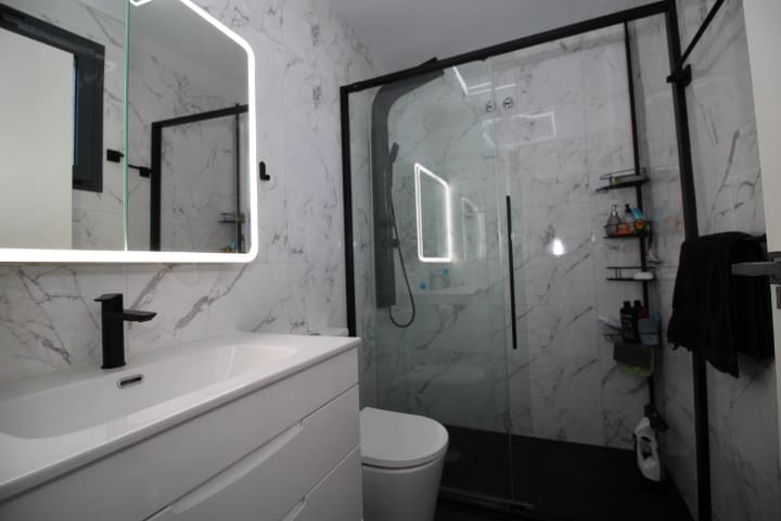 2 bedroom Semi-detached Villa for sale in Cabo Roig with pool - € 329,000 (Ref: 9448853)