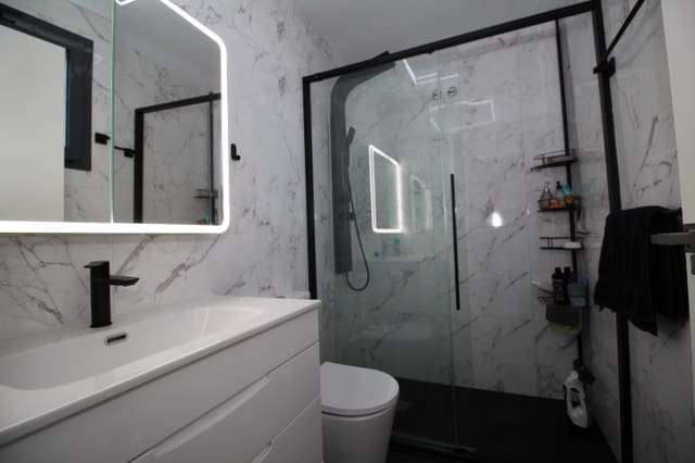 2 soverom Kjedet enebolig til salgs i Cabo Roig, Orihuela med svømmebasseng - € 329 000 (Ref: 9448853)