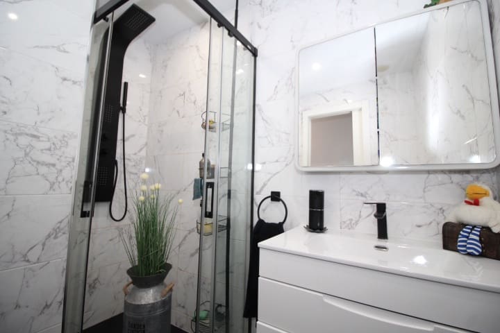 2 bedroom Semi-detached Villa for sale in Cabo Roig with pool - € 329,000 (Ref: 9448853)