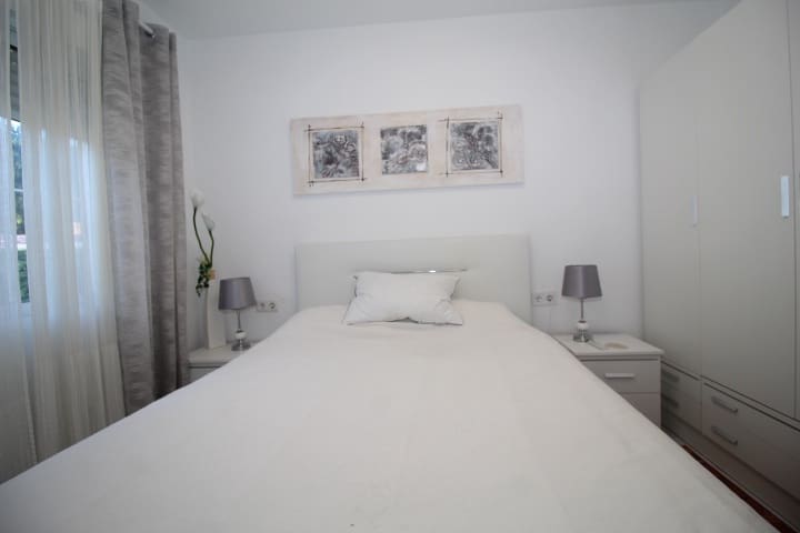 2 bedroom Bungalow for sale in San Miguel de Salinas - € 149,900 (Ref: 9473862)