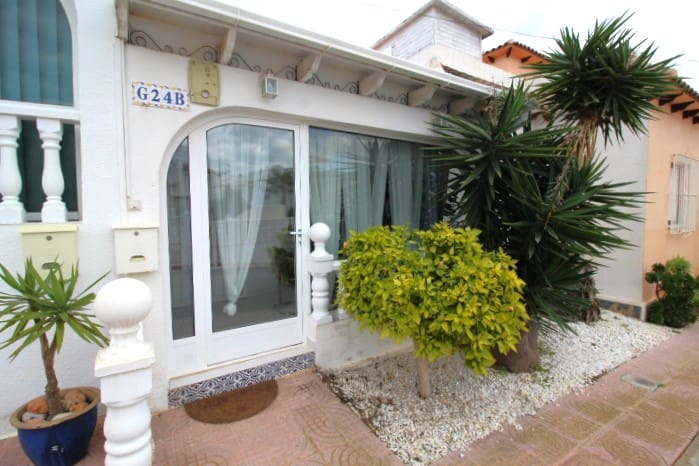 2 bedroom Bungalow for sale in San Miguel de Salinas - € 149,900 (Ref: 9473862)