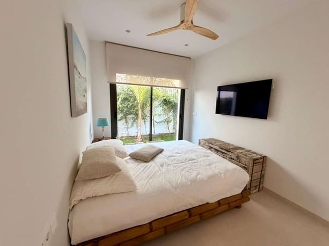 3 makuuhuone Huvila myytävänä paikassa Ciudad, San Javier mukana uima-altaan - 495 000 € (Ref: 9529481)