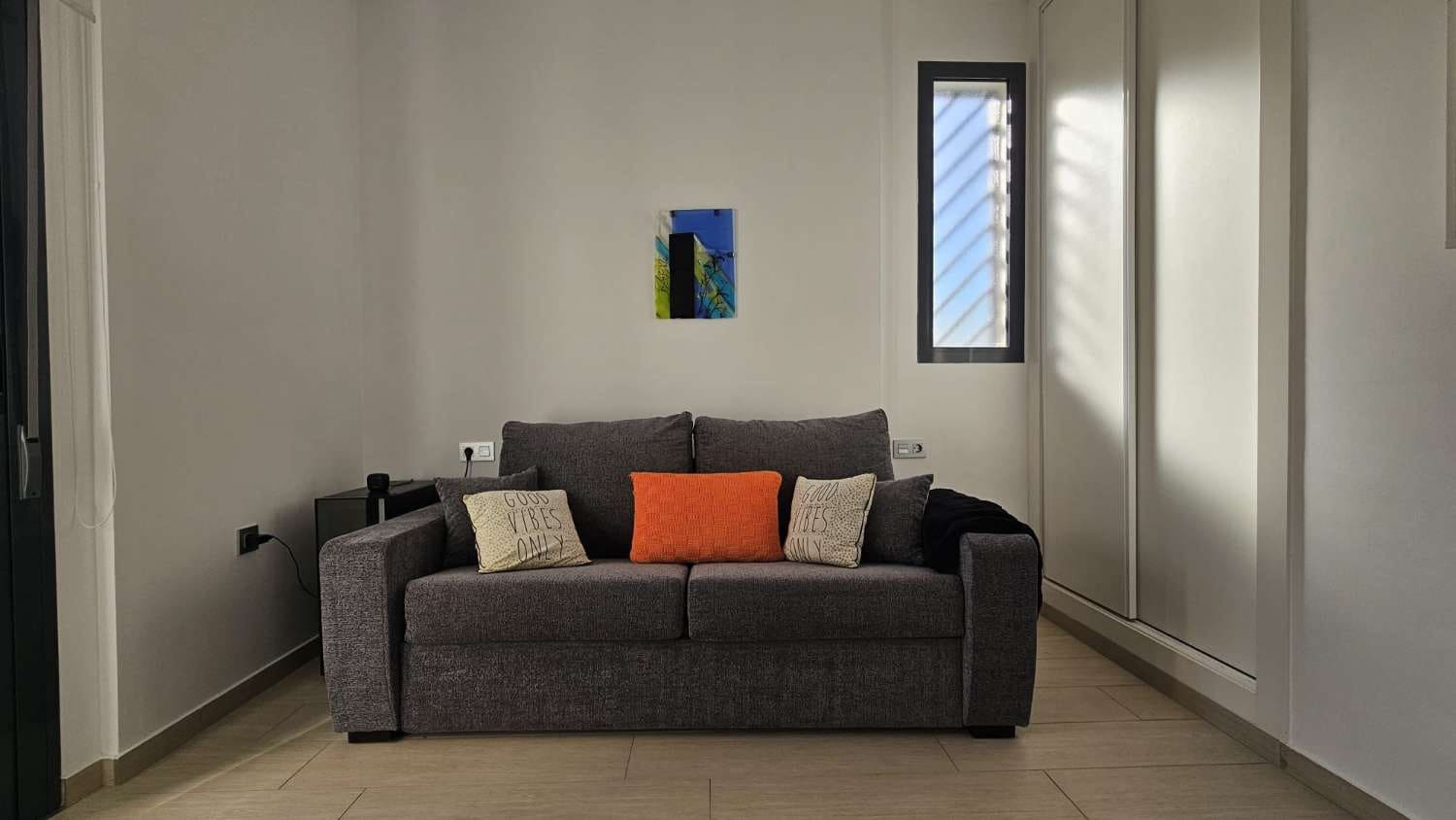 3 soveværelse Rækkehus til salg i Orihuela med swimmingpool - € 410.000 (Ref: 9547698)