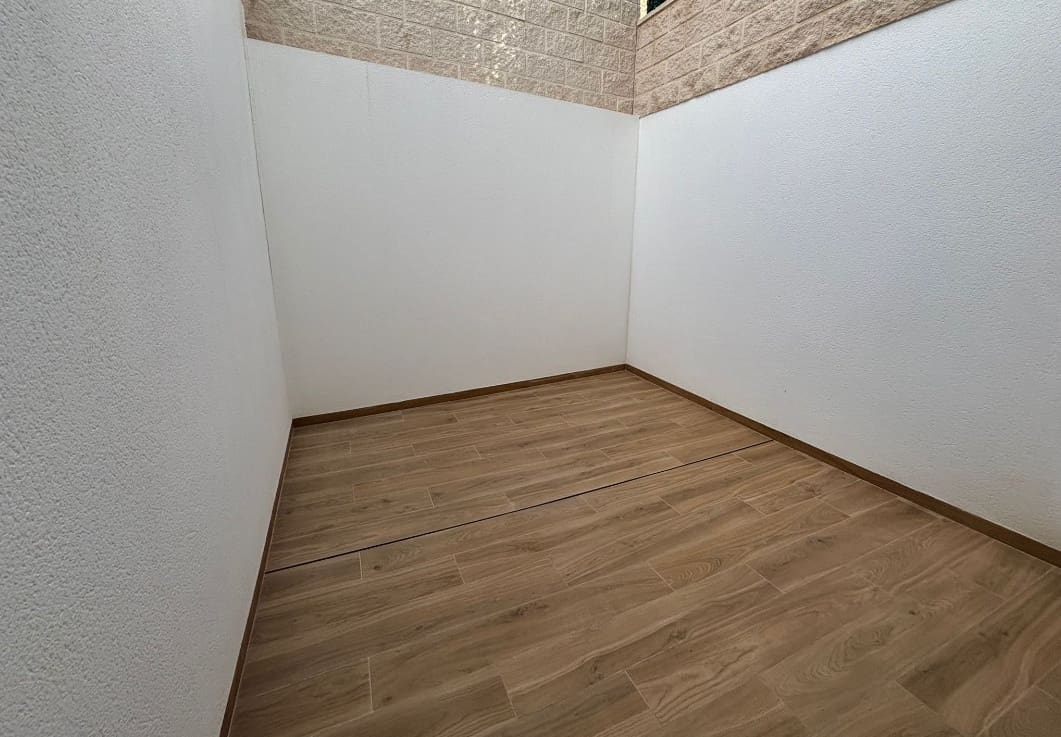 Adosado de 4 habitaciones en Rojales en venta con piscina - 525.000 € (Ref: 9560938)