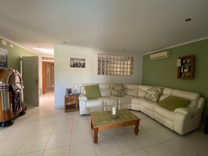 5 soveværelse Finca/Landehus til salg i Albatera med swimmingpool - € 399.950 (Ref: 9568064)